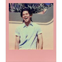 polaroid-originals-color-film-for-600-ic-9120066088833_8.jpg