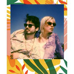 polaroid-originals-color-film-for-600-tr-9120066088840_5.jpg