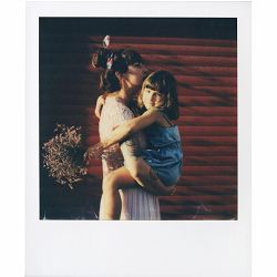 polaroid-originals-color-film-for-sx-70--9120066087799_5.jpg