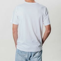 polaroid-originals-white-t-shirt-color-l-9120066087348_4.jpg