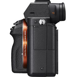 sony-alpha-a7r-ii-body-mirrorless-digita-4548736017719_4.jpg