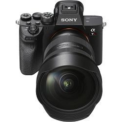 sony-fe-12-24mm-f-28-gm-sirokokutni-obje-4548736099784_18.jpg