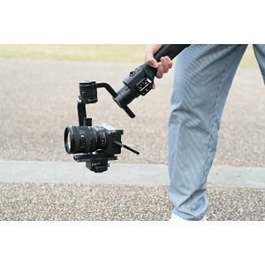 sony-fe-20-70mm-f4-g-standardni-objektiv-za-e-mount-sel2070g-48846-4548736134799_108224.jpg