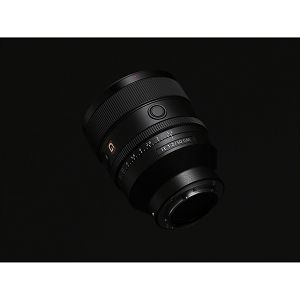 sony-fe-50mm-f12-gm-black-portretni-standardni-objektiv-za-e-76852-4548736132009_108275.jpg