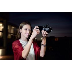 sony-qx1-16-50-35-56-pz-oss-black-smarts-ilce-qx1lb_11.jpg