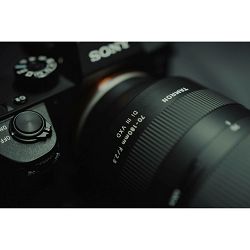 tamron-70-180mm-f-28-di-iii-vxd-allround-4960371006680_7.jpg