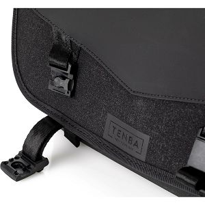 tenba-dna-13-dslr-messenger-bag-black-45900-816779022880_113031.jpg