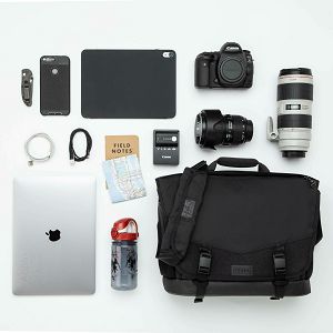 tenba-dna-13-dslr-messenger-bag-black-74841-816779022880_113036.jpg