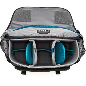 tenba-dna-13-dslr-messenger-bag-black-76686-816779022880_113027.jpg