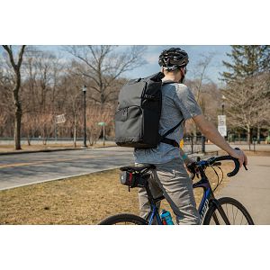 tenba-dna-16-dslr-backpack-black-66326-816779022958_113109.jpg