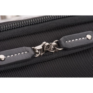 think-tank-airport-security-v30-black-61837-874530005725.jpg