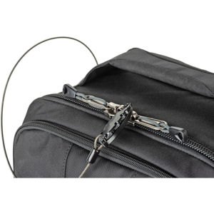 think-tank-essentials-convertible-rolling-backpack-black-76026-874530005114.jpg