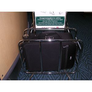 thinktank-airport-international-v20-tt55-tt559_4.jpg