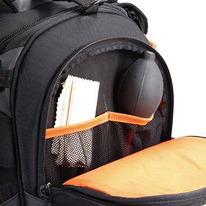 vanguard-xcenior-30-shoulder-100453_4.jpg