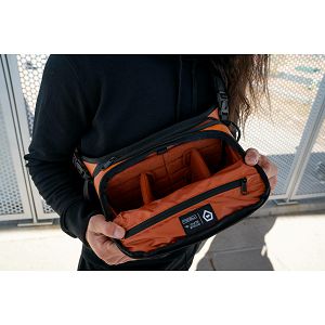 wandrd-rogue-sling-6l-sedona-orange-slg6-so-1-74375-850041678382_110289.jpg