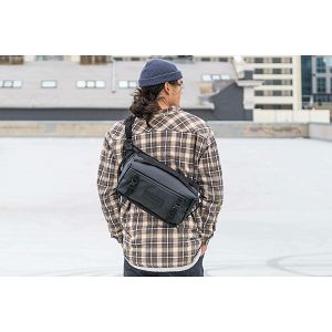 wandrd-rogue-sling-9l-black-slg9-bk-1-52467-850026438369_110313.jpg