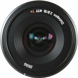 zeiss-batis-18mm-f-28-fe-sirokokutni-obj-4047865800648_13.jpg