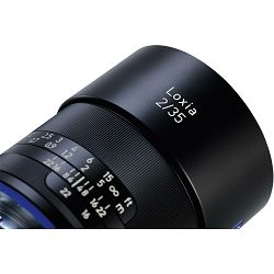 zeiss-loxia-35mm-f-2-fe-sirokokutni-obje-4047865500180_14.jpg