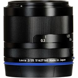 zeiss-loxia-35mm-f-2-fe-sirokokutni-obje-4047865500180_17.jpg