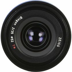 zeiss-loxia-35mm-f-2-fe-sirokokutni-obje-4047865500180_20.jpg