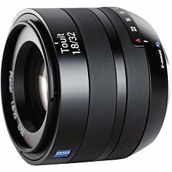 zeiss-touit-32mm-f-18-sirokokutni-objekt-4047865500142_3.jpg