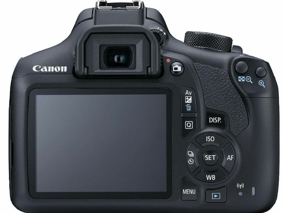 Canon EOS 1300D + 18-55 IS + 100EG + 8GB KIT DSLR digitalni fotoaparat, objektiv EF-S 18-55mm F3.5-5.6 IS, torba i memorijska kartica (1160C064AA)