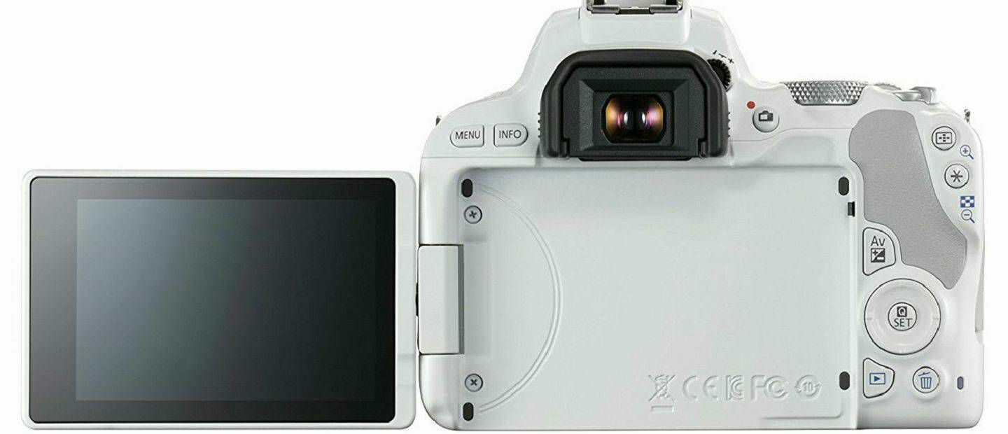Canon EOS 200D + 18-55 IS STM WH White bijeli DSLR Digitalni fotoaparat i standardni zoom objektiv EF-S 18-55mm f/4-5.6 (2253C001AA)