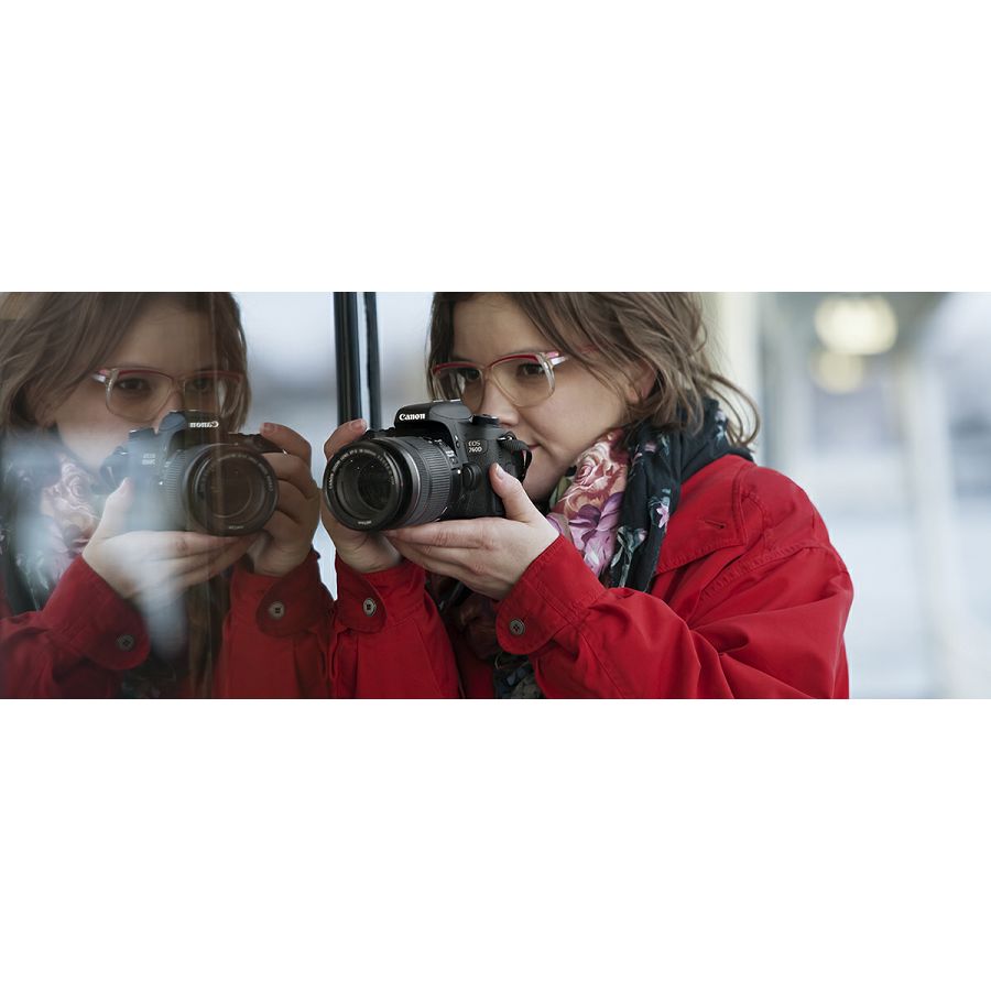 Canon EOS 760D + 18-55 IS STM digitalni DSLR fotoaparat + EF-S 18-55mm f/3.5-5.6 IS STM Zoom objektiv 