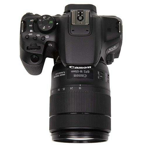 Canon EOS 850D + 18-135 IS USM NANO DSLR digitalni fotoaparat s objektivom 18-135mm f/3.5-5.6 (3925C021AA)