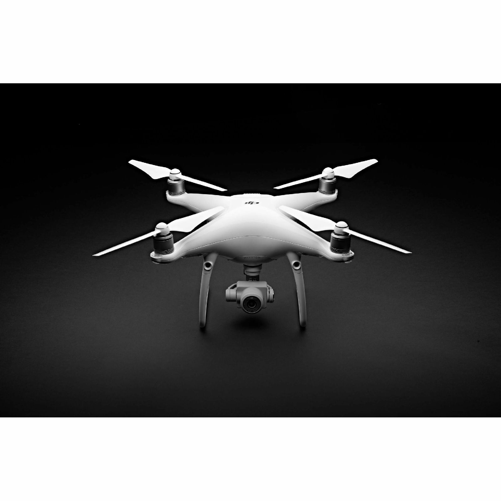 DJI Phantom 4 Advanced+ Plus Quadcopter dron za snimanje iz zraka 4K kamerom 3D gimbal stabilizatorom + LCD RC ekran