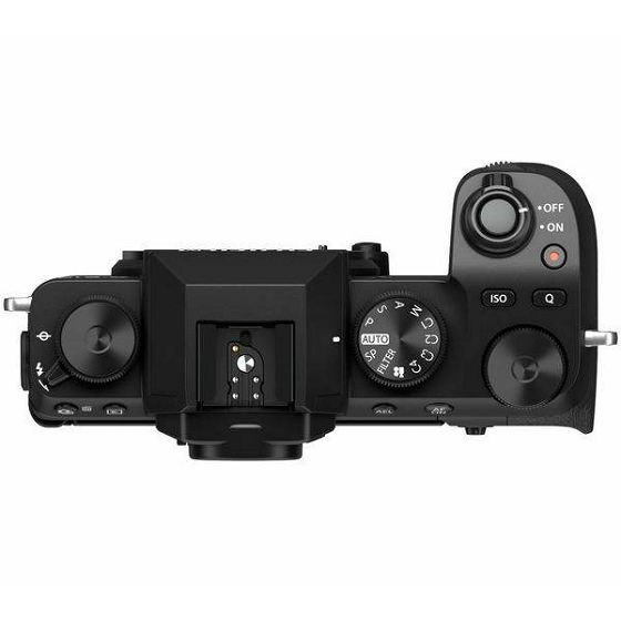 Fujifilm X-S10 + XC 15-45mm f/3.5-5.6 OIS PZ Kit (16670106)
