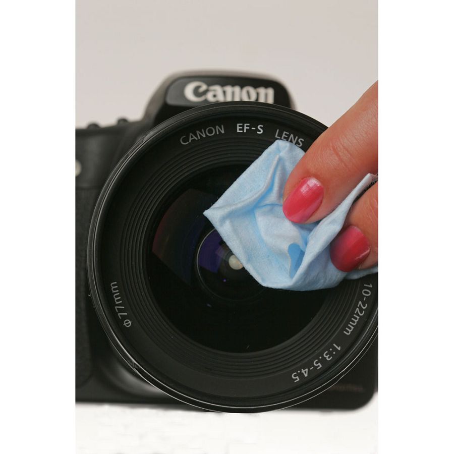 Green Clean Lens Cleaner - Wet & Dry LC-7010-100 Sachet 100 pc. hang box