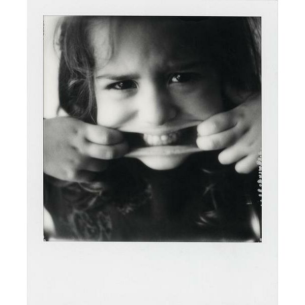 Impossible B&W Film for Polaroid SX-70 (Films work with SX 70 Cameras) (4513)