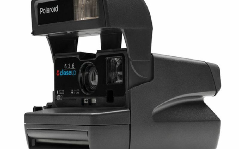 Impossible Polaroid™ 600 camera 80s style ref + 2 films (color) Instant fotoaparat Refurbished camera (2489)