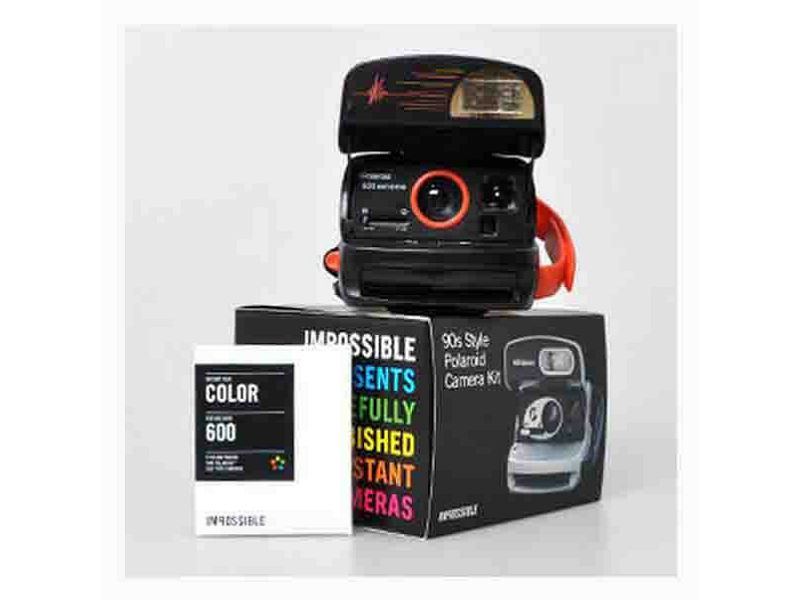 Impossible Polaroid™ 600 camera 90s style + 1 film (color) Instant fotoaparat Refurbished camera (2490)