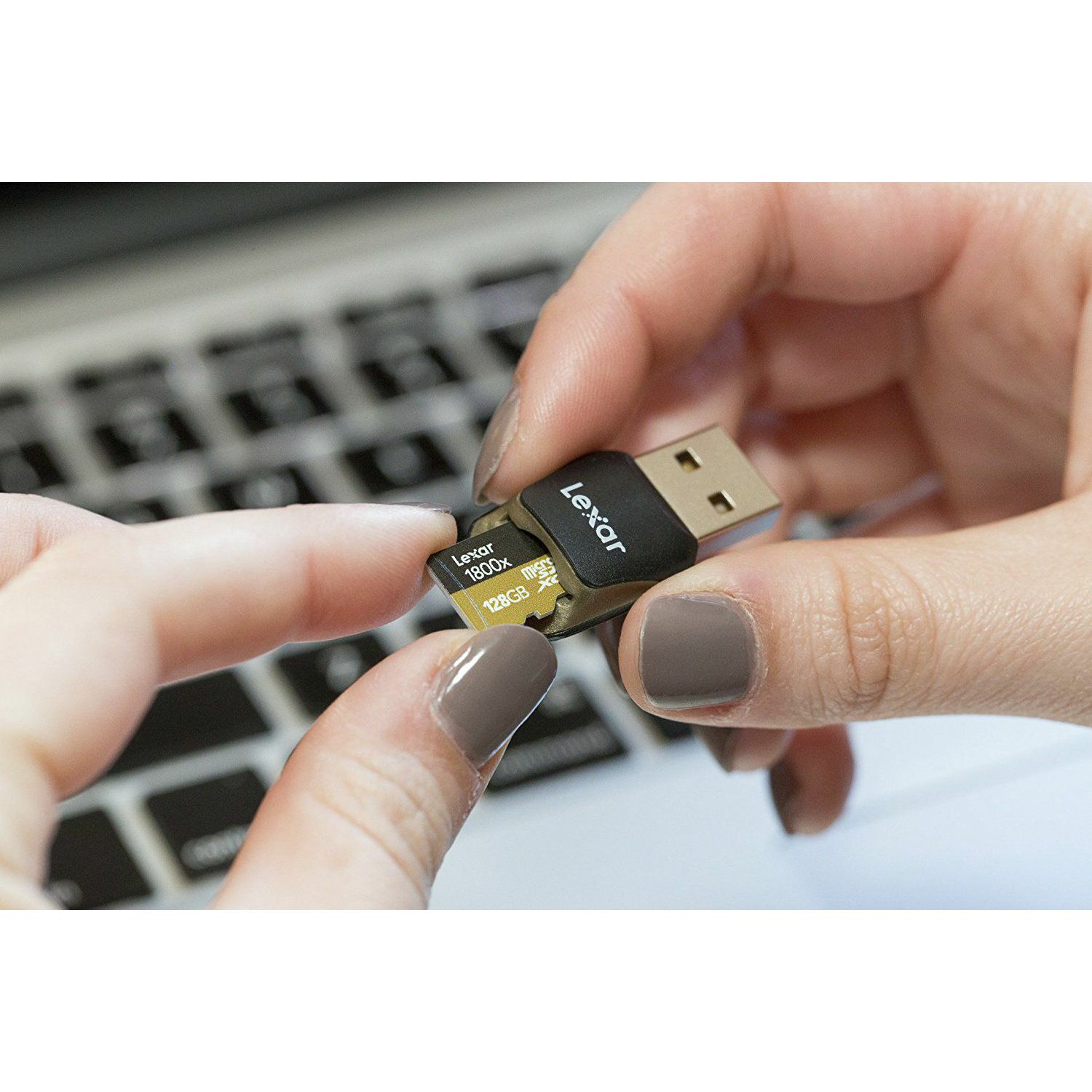 Lexar microSDXC 128GB 1800x 270MB/s UHS-II USB 3.0 Reader + adapter memorijska kartica sa adapterom LSDMI128CRBEU1800R