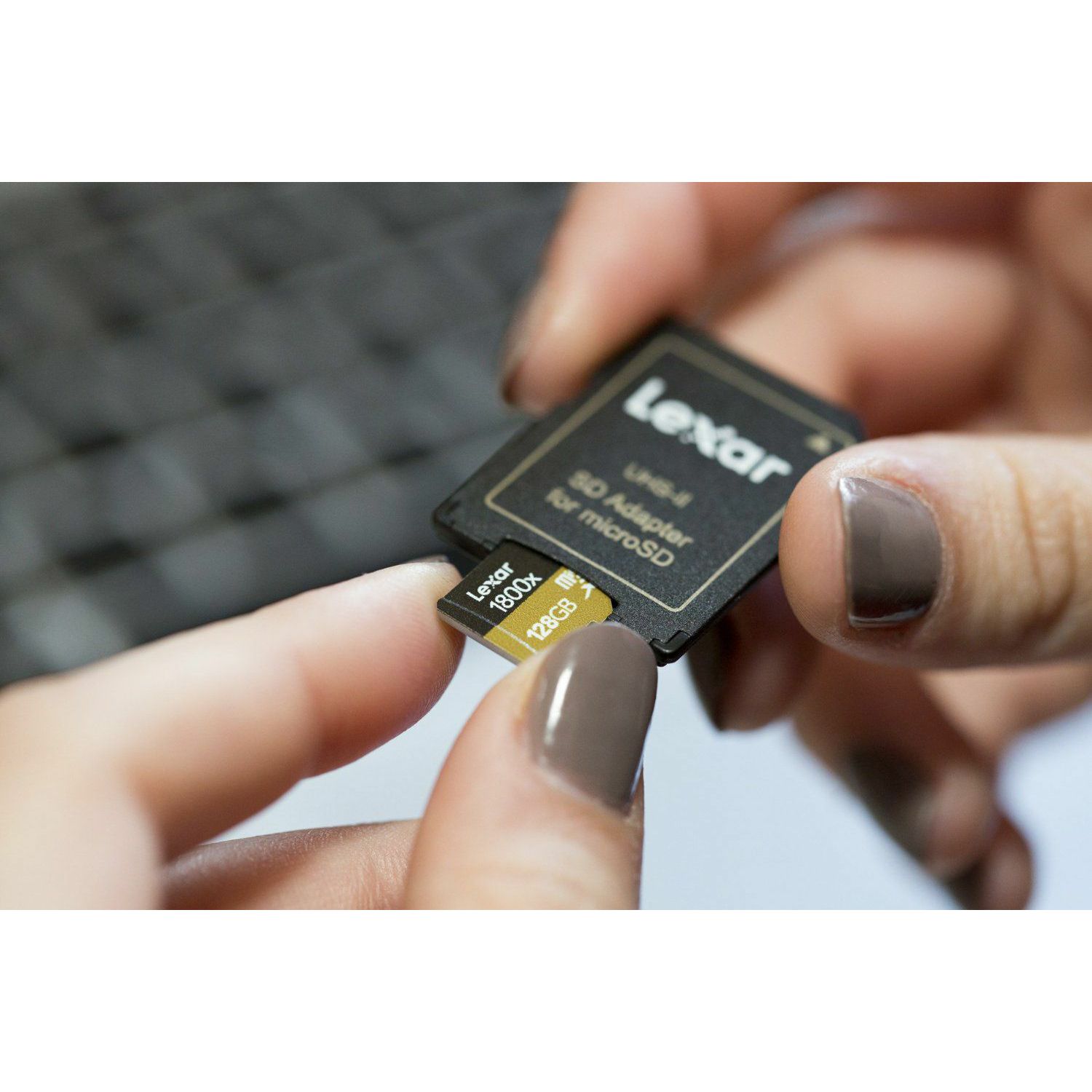 Lexar microSDXC 64GB 1800x 270MB/s UHS-II USB 3.0 Reader + adapter memorijska kartica sa adapterom LSDMI64GCRBEU1800R