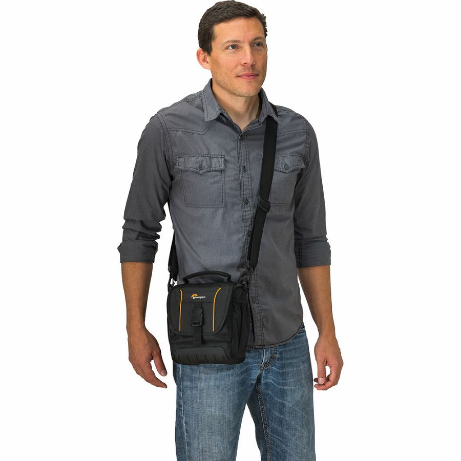 Lowepro Adventura SH 140 II (Black) Shoulder Bag torba crna