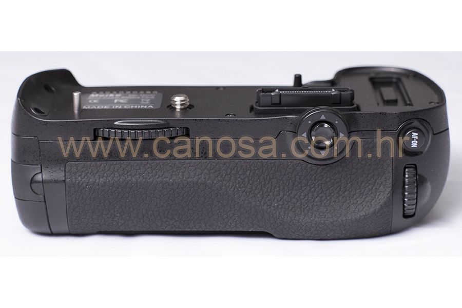 Meike MK-D810 MB-D12 battery grip držač baterija za Nikon D800 D810