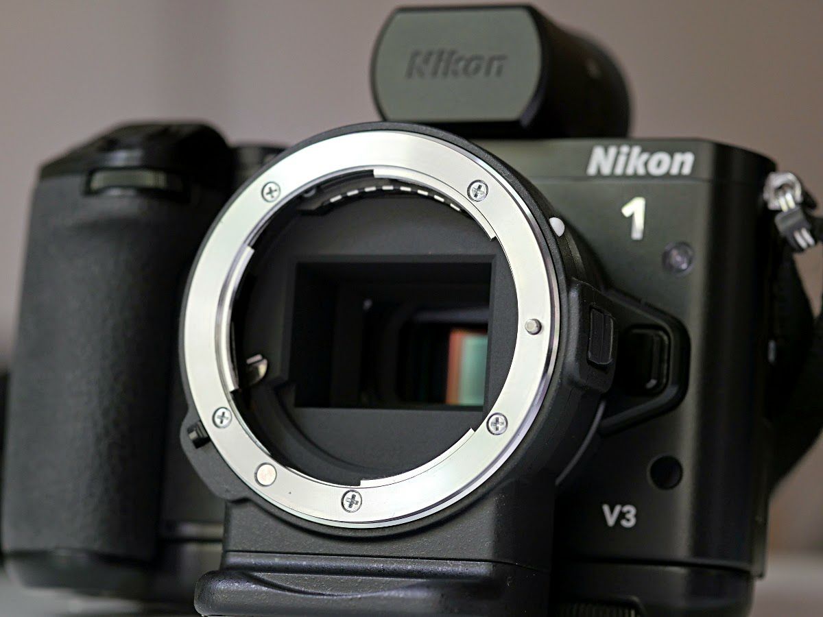 Nikon 1 V3 Body Mirrorless Digital Camera digitalni fotoaparat