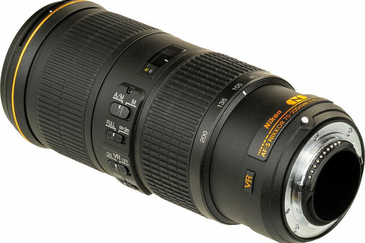 Nikon AF-S 70-200mm f/4G ED VR FX Portretni telefoto objektiv Nikkor auto focus zoom lens 70-200 F4 F4.0 4.0 (JAA815DA)