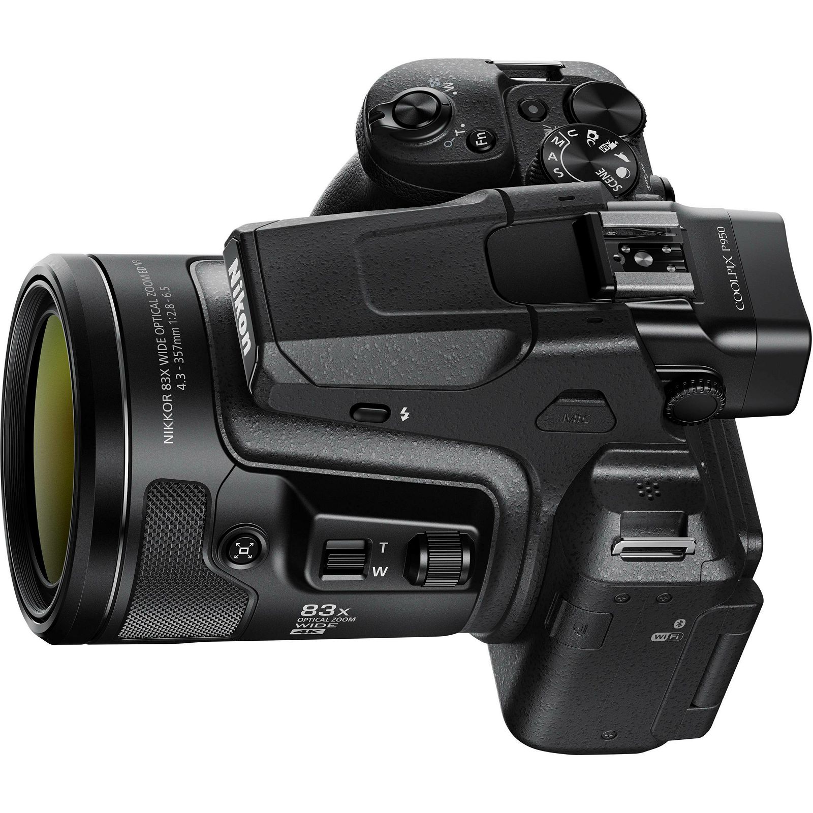 Nikon Coolpix P950 digitalni kompaktni fotoaparat + 16GB kartica + torbica