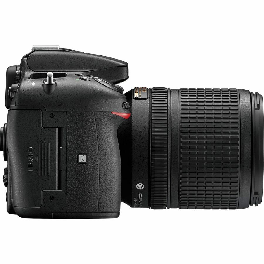 Nikon D7200 + 18-140VR kit DSLR digitalni fotoaparat 18-140mm f/3.5-5.6G ED 18-140 VR (VBA450K002)