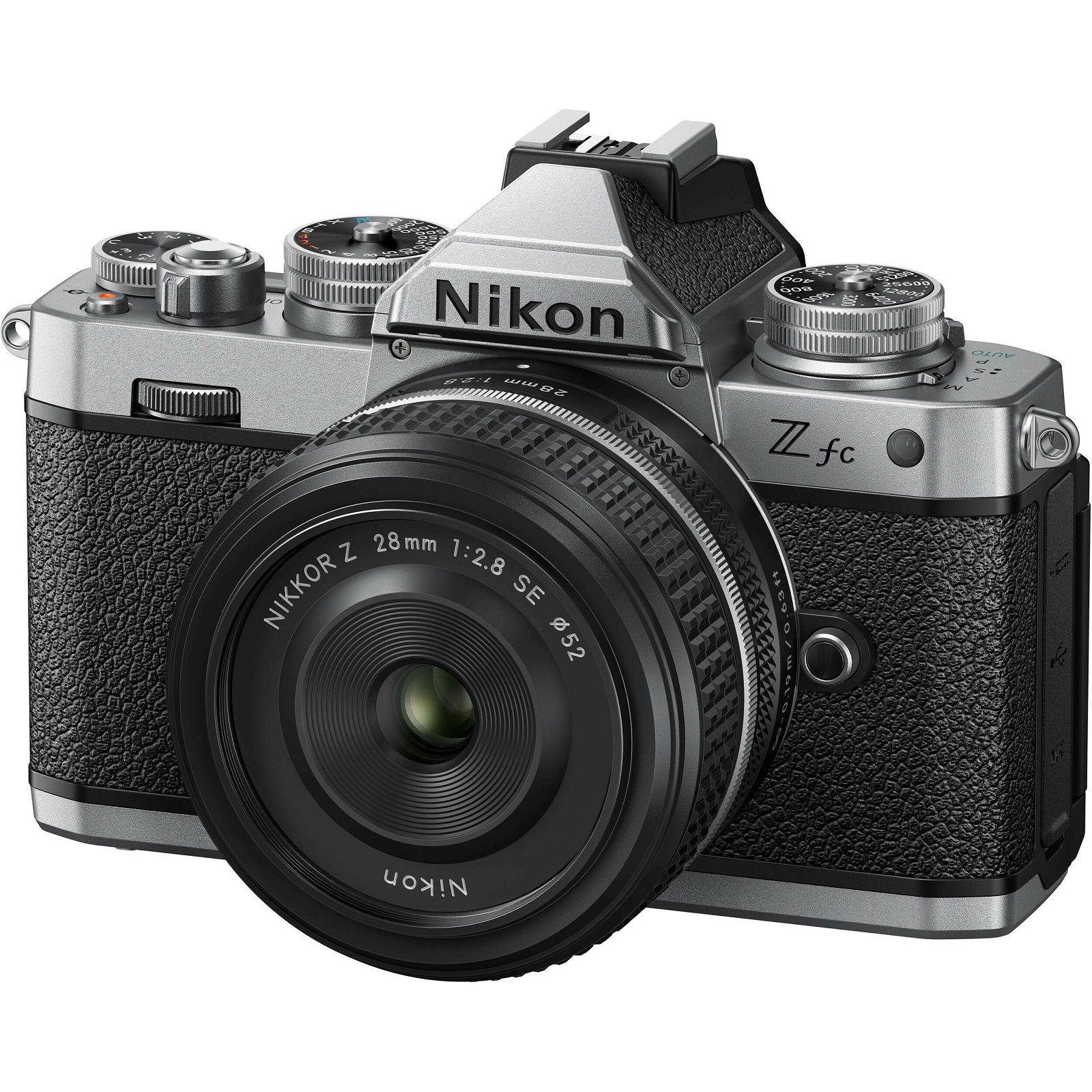 Nikon Z fc + 28mm f/2.8 SE (VOA090K001)