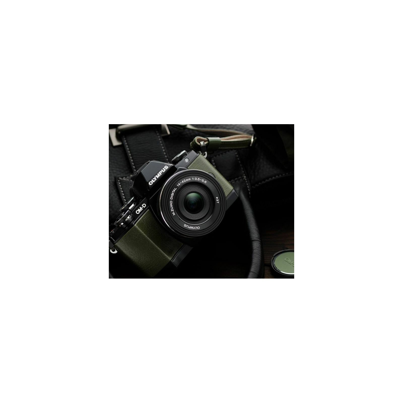 Olympus E-M10 Limited Edition Kit green/green / E-M10 black + EZ-M1442EZ black incl. Charger & Battery, lens cap & strap Micro Four Thirds MFT - OM-D Camera digitalni fotoaparat V207026EE000