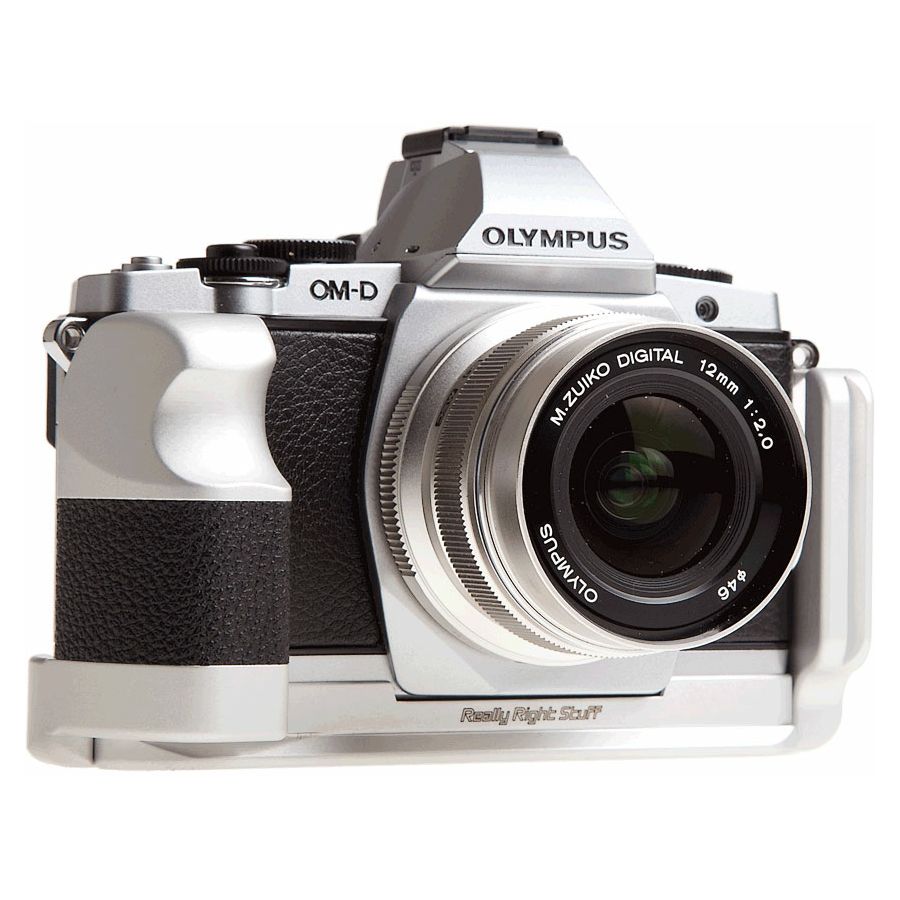 Olympus E-M5 body silver incl. Charger + Battery Micro Four Thirds MFT - OM-D Camera digitalni fotoaparat V204040SE000