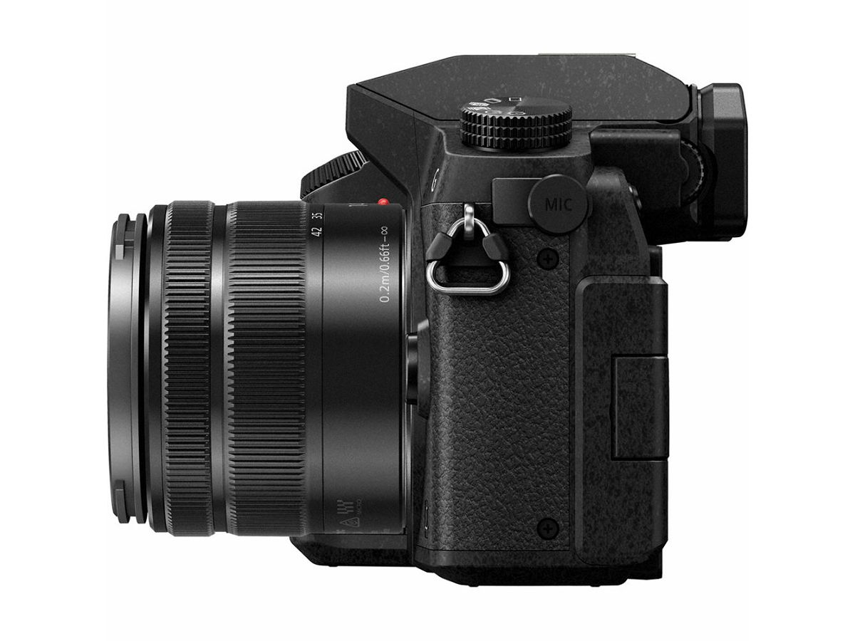 Panasonic Lumix G7 + 14-42mm f/3.5-5.6 Asph Mega O.I.S. Black 4K Mirrorless bezrcalni digitalni fotoaparat DMC-G7KEG DMC-G7 s objektivom G Vario 14-42 Micro Four Thirds Digital Camera (DMC-G7KEG-K)