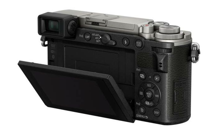 Panasonic Lumix GX9 + 14-42mm f/3.5-5.6 Asph Mega O.I.S. Silver/Black 4K Mirrorless bezrcalni digitalni fotoaparat DC-GX9 s objektivom G Vario 14-42 Micro Four Thirds Digital Camera (DC-GX9NEG-S)