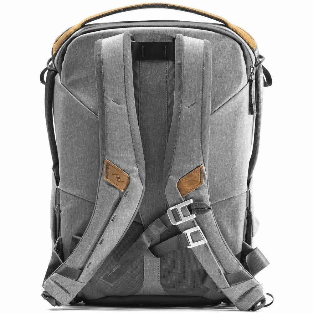 Peak Design Everyday Backpack 20L v2 Ash sivi ruksak za fotoaparat i foto opremu (BEDB-20-AS-2)