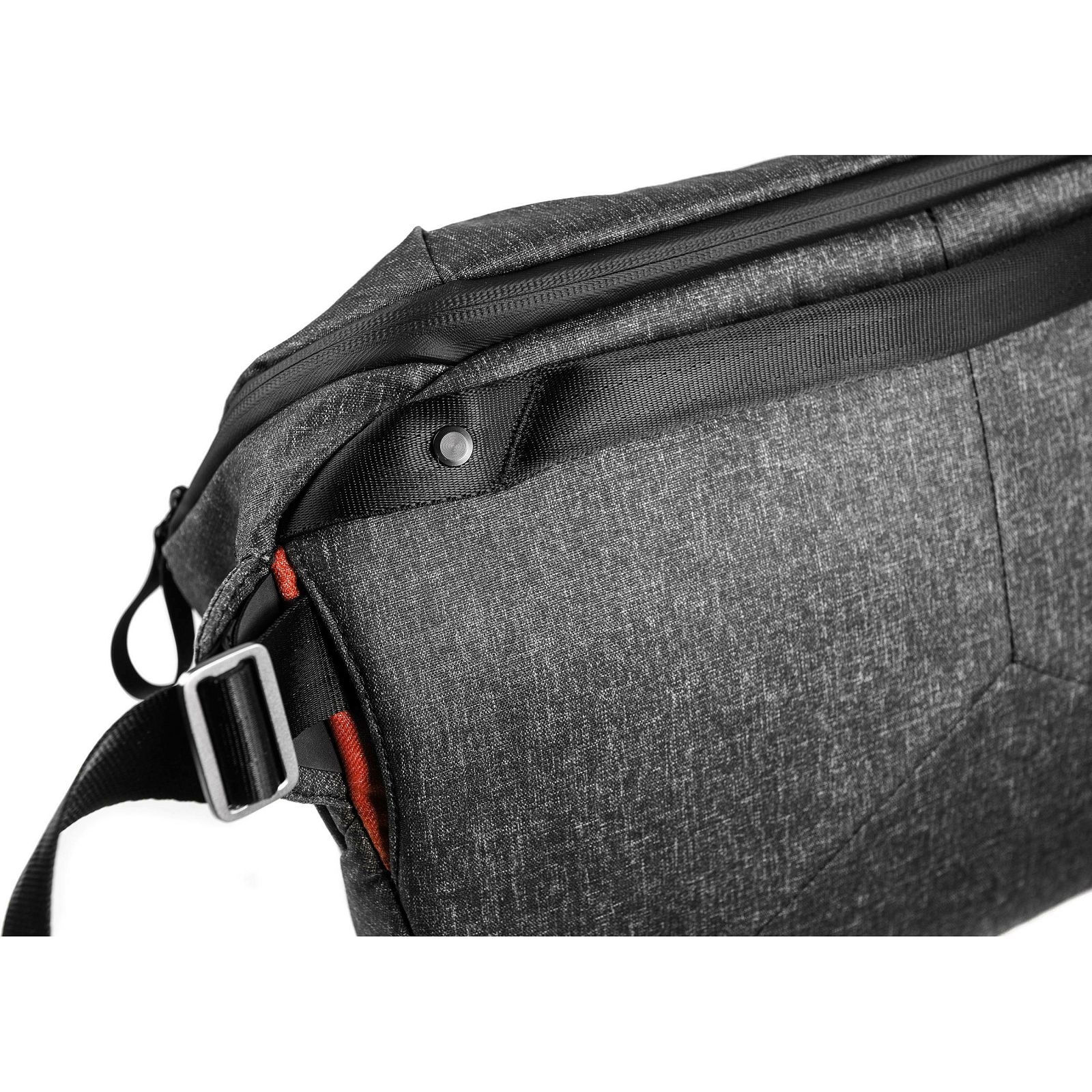 Peak Design Everyday Sling 10L Charcoal torba za DSLR fotoaparat (BSL-10-BL-1)